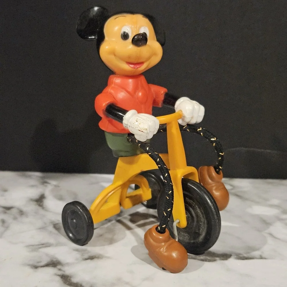 1977 Walt Disney‎ Mickey Mouse Tricycle Toy Vintage Pedal Bike Figure